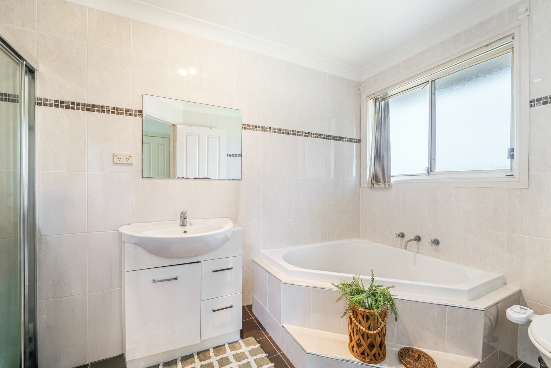 1/43 Allambie Road, Edensor Park, Edensor Park - Thumbnail 6