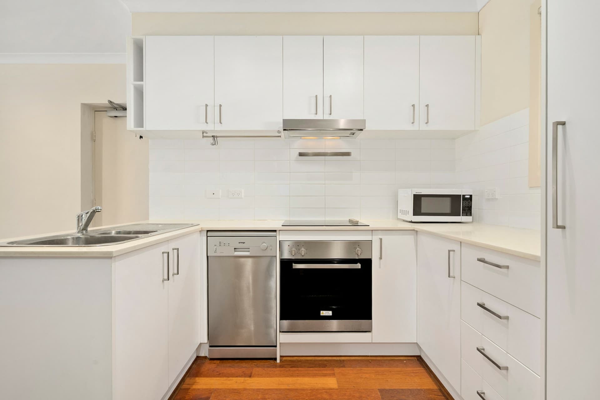 2/13 Majura Avenue, Dickson, Dickson - Thumbnail 3
