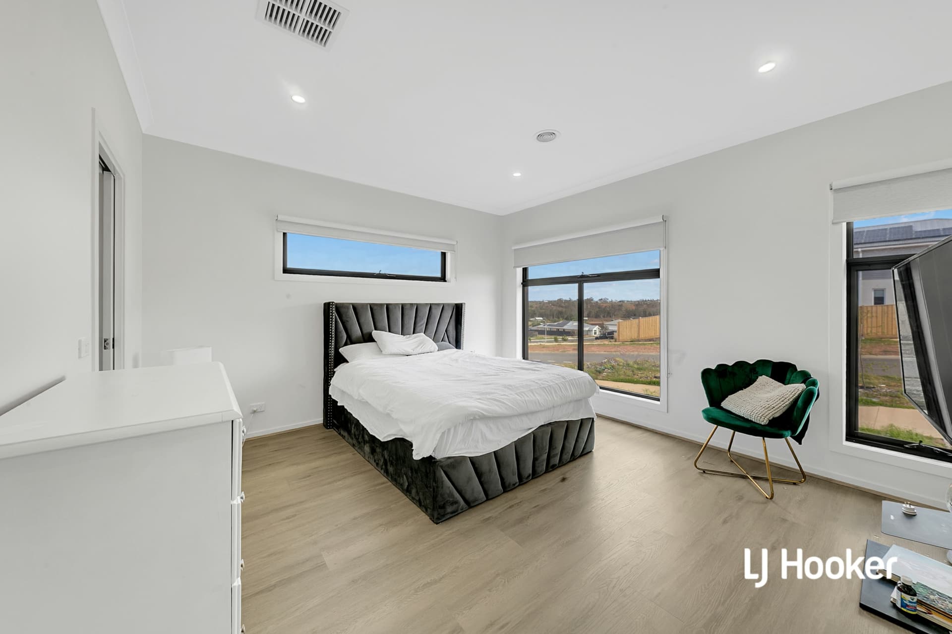 144 Adelong Way, Bacchus Marsh, Bacchus Marsh - Thumbnail 6
