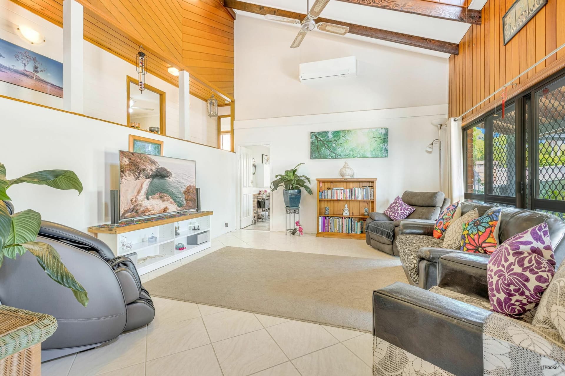 22 Widgee Avenue, Banora Point, Banora Point - Thumbnail 6