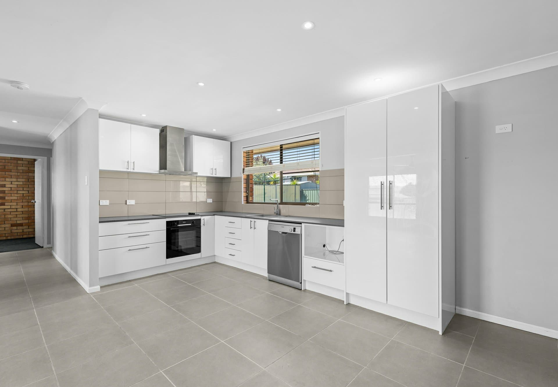 194 Ogilvie Road, Warwick, Warwick - Thumbnail 7