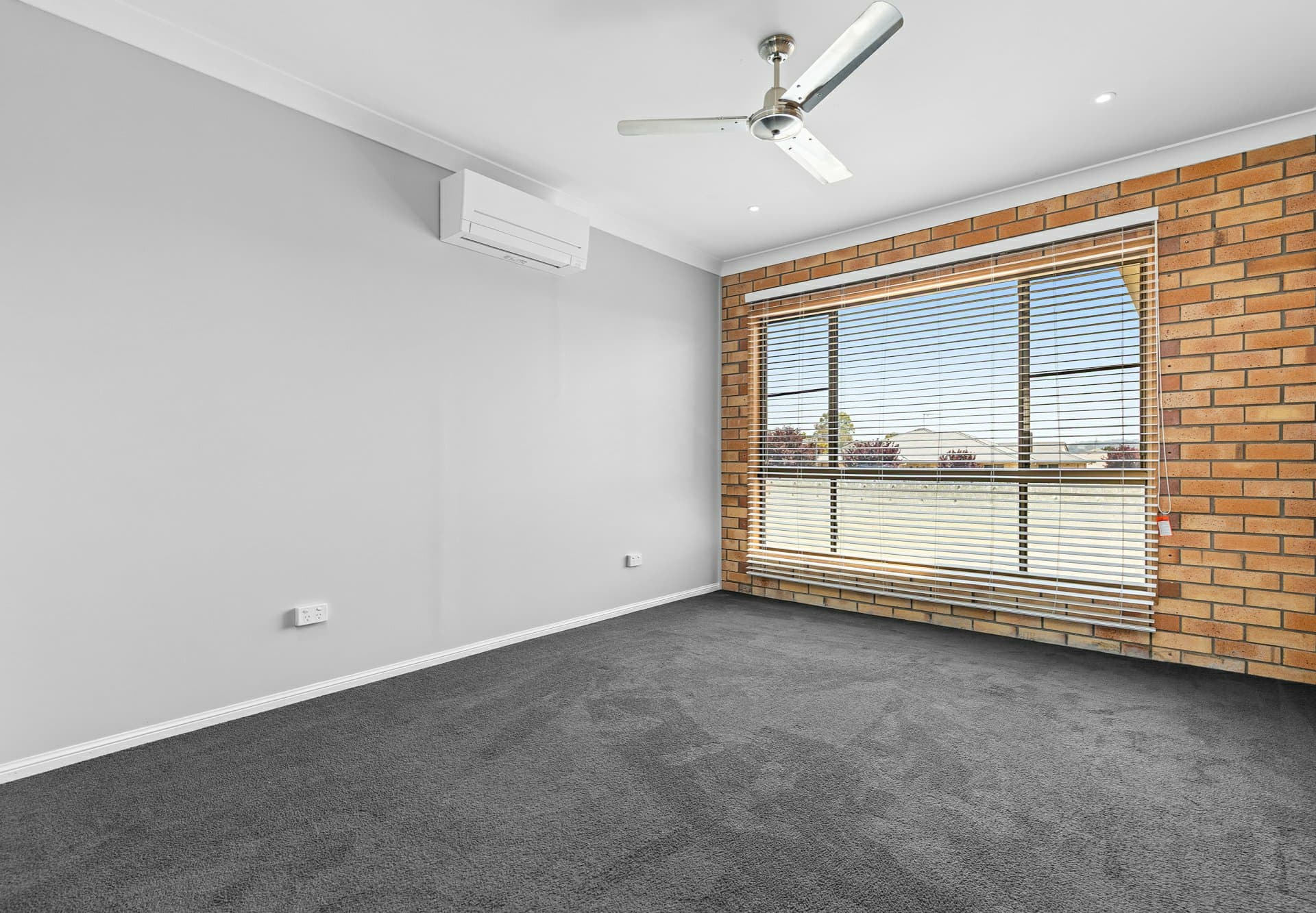194 Ogilvie Road, Warwick, Warwick - Thumbnail 8