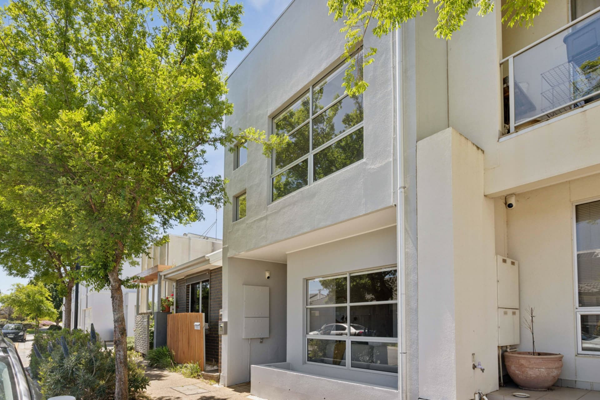33 Templeton Street, Mawson Lakes, Mawson Lakes - Thumbnail 2