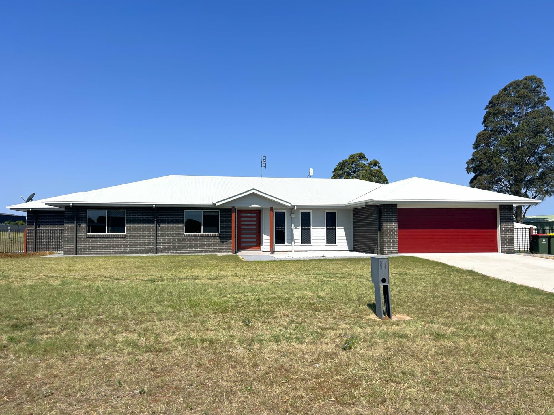 69-71 Rosella Parade, Kingaroy, Kingaroy - Thumbnail 2