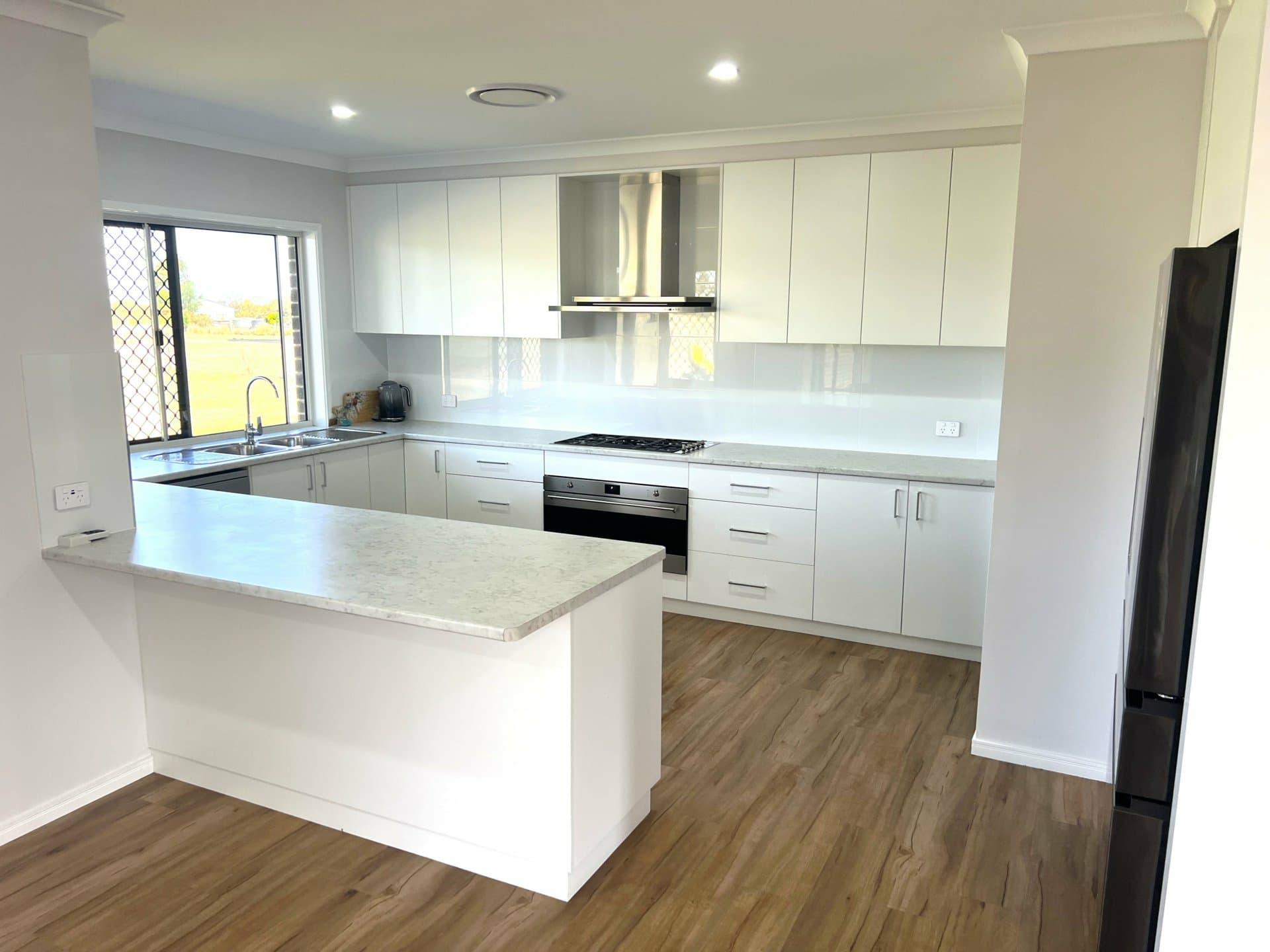 69-71 Rosella Parade, Kingaroy, Kingaroy - Thumbnail 3