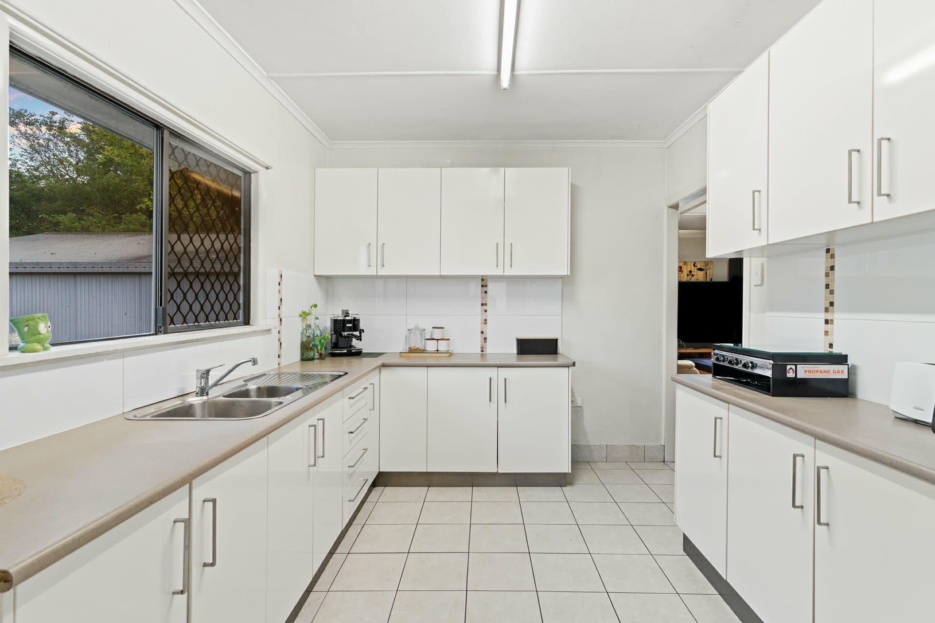 26 Balham Road, Rocklea, Rocklea - Thumbnail 4