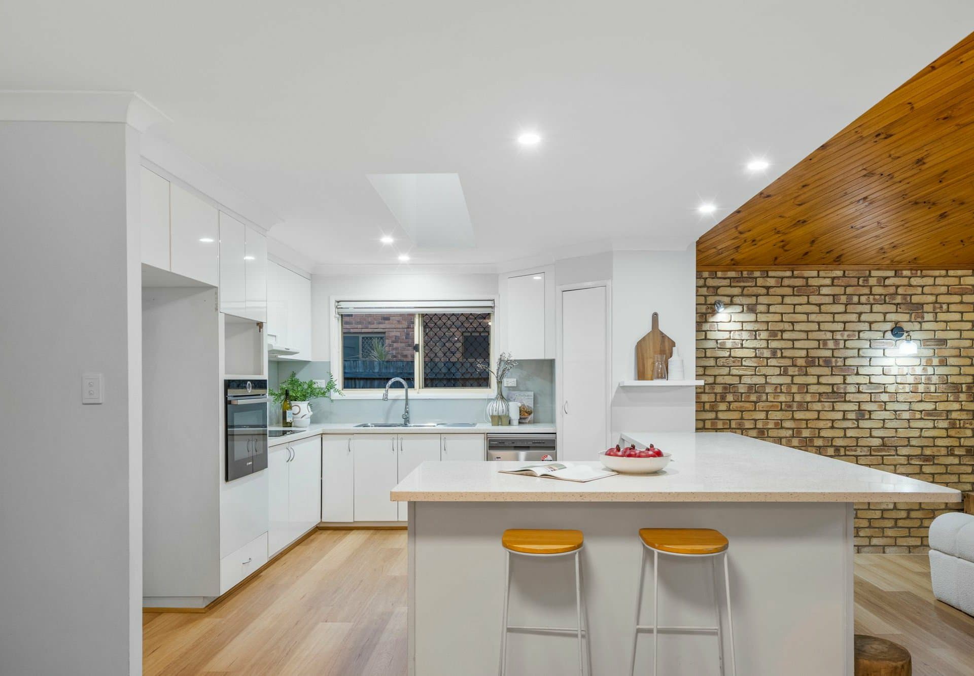 69 Honeysuckle Way, Calamvale, Calamvale - Thumbnail 6