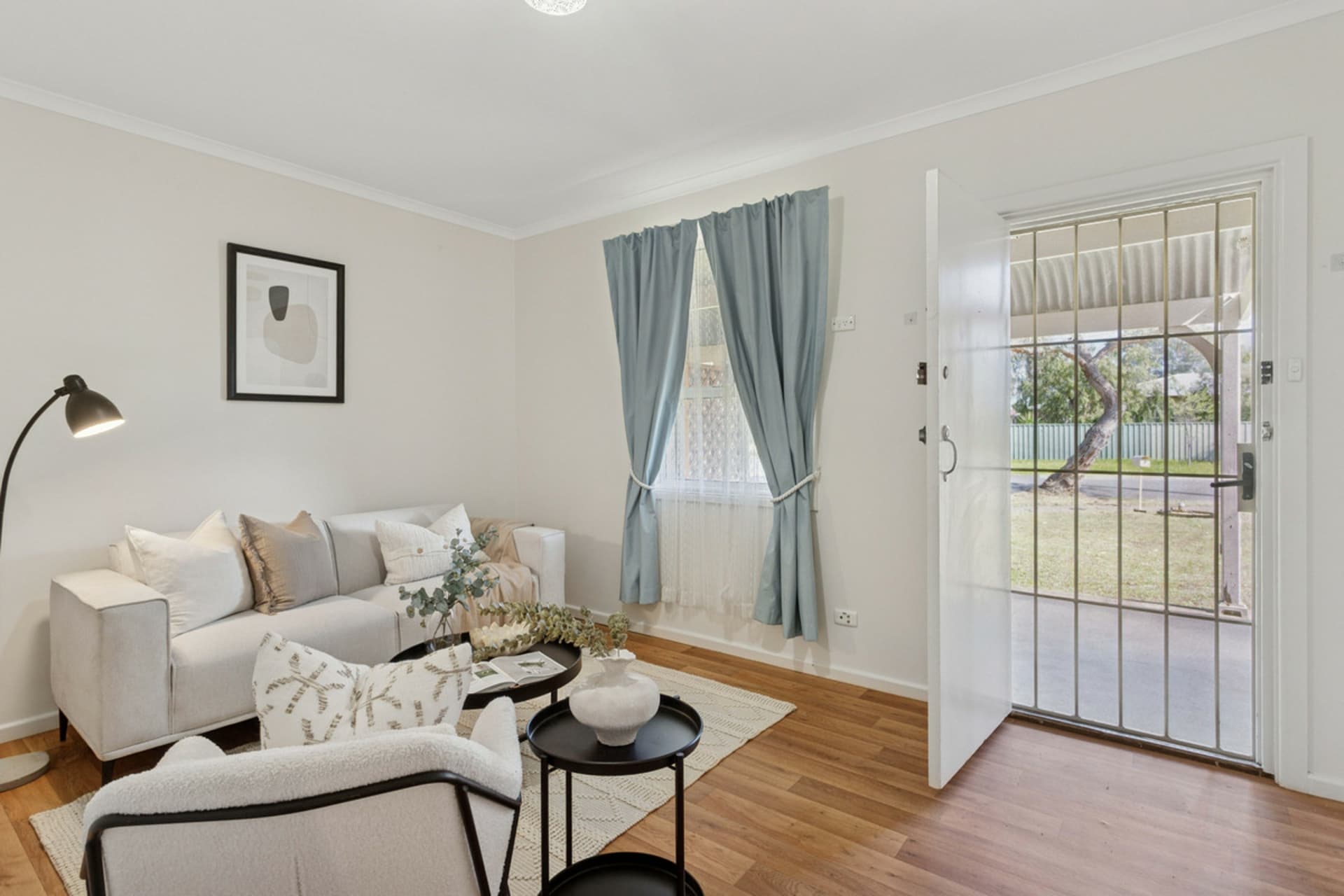 8 Mackay Crescent, Parafield Gardens, Parafield Gardens - Thumbnail 5