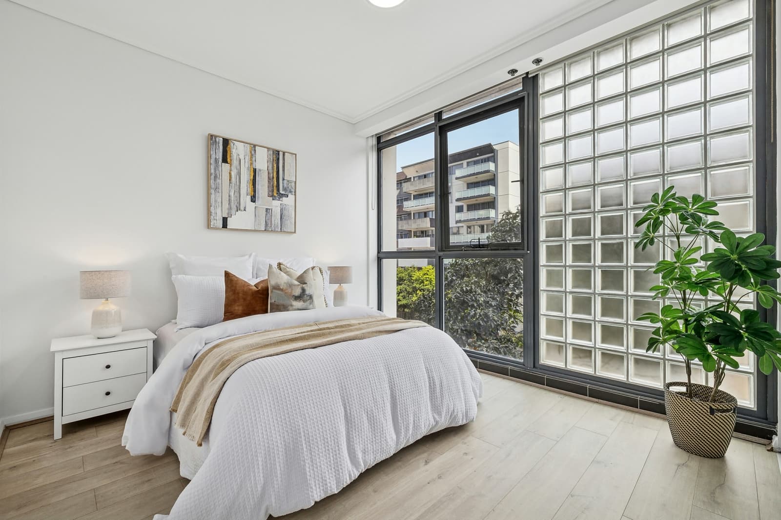 106/10 Lachlan Street,Waterloo, Waterloo - Thumbnail 2