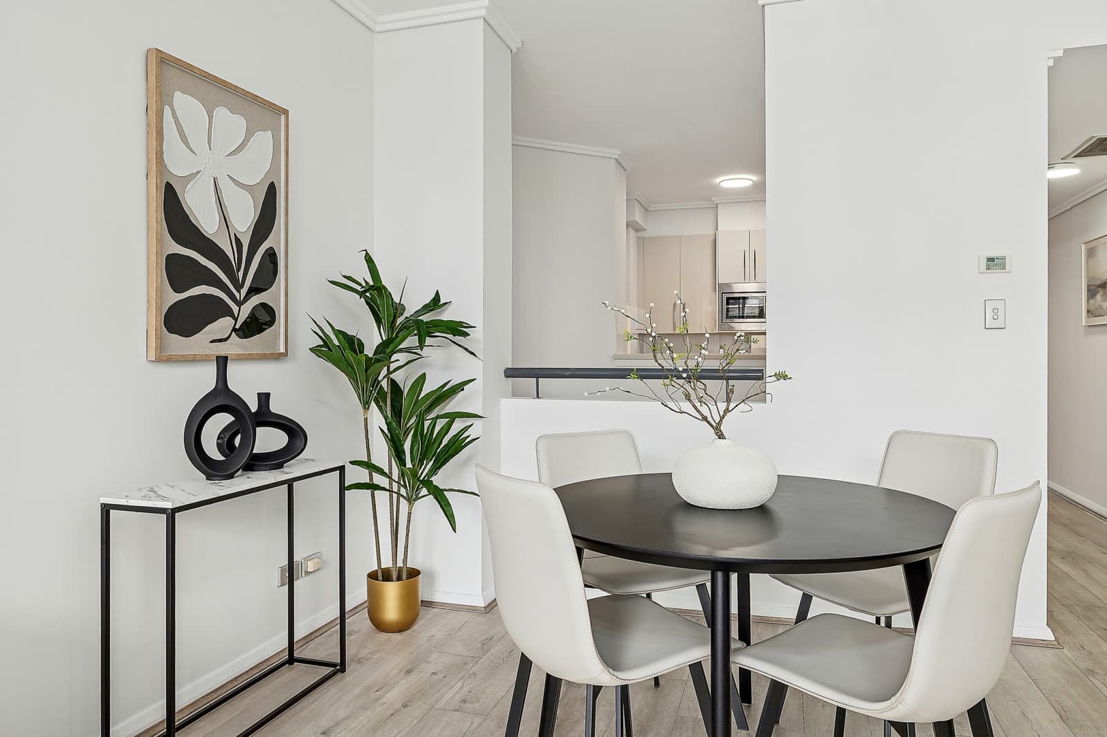 106/10 Lachlan Street,Waterloo, Waterloo - Thumbnail 3