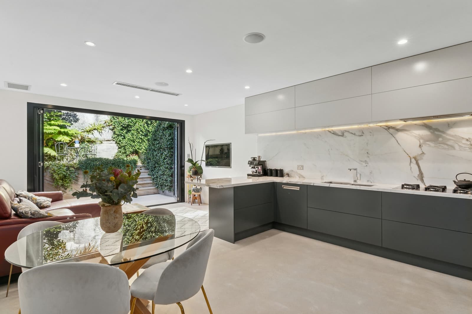 62 Brougham Street,Potts Point, Potts Point - Thumbnail 2