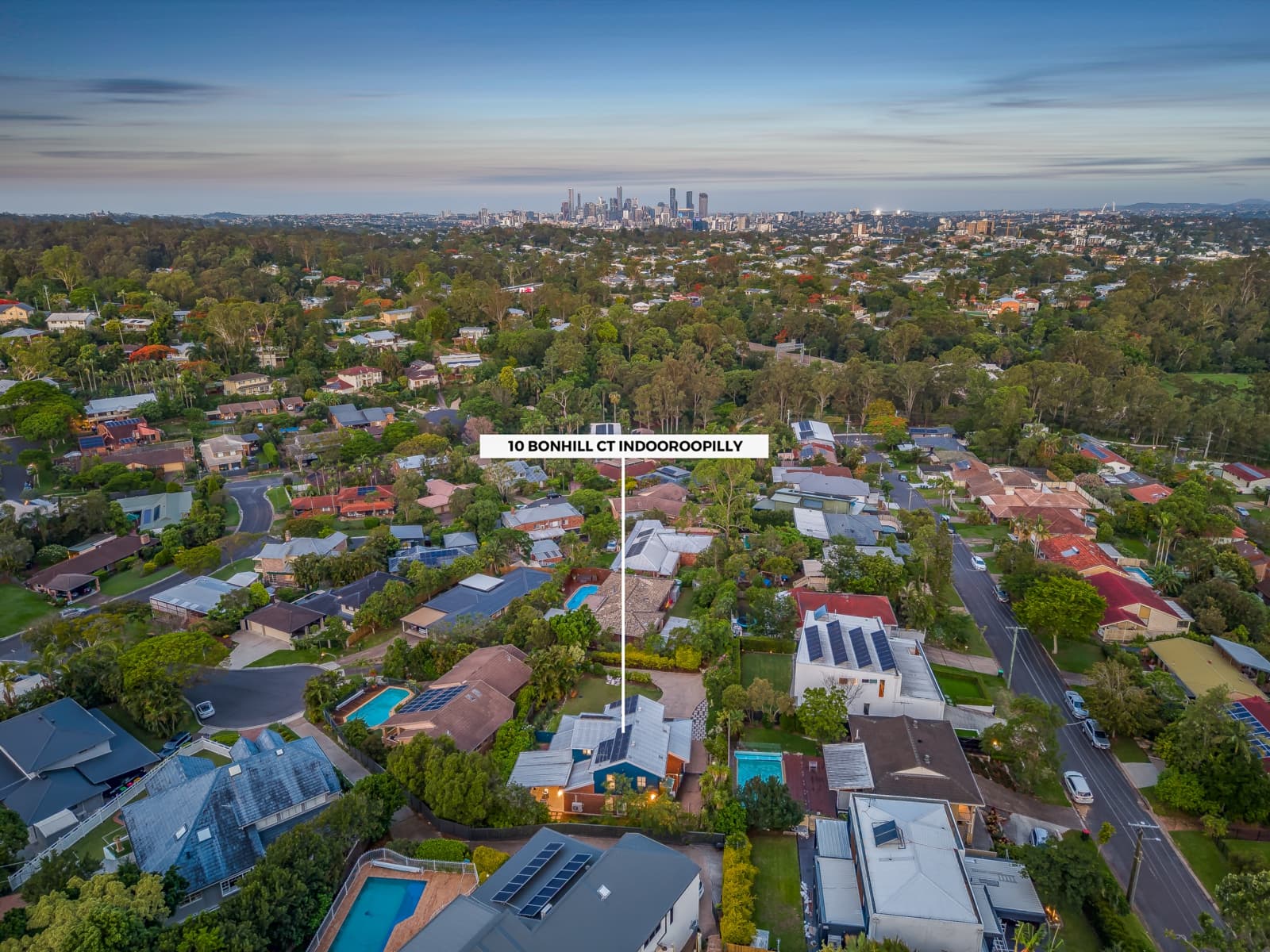 10 Bonhill Court, Indooroopilly - Thumbnail 4