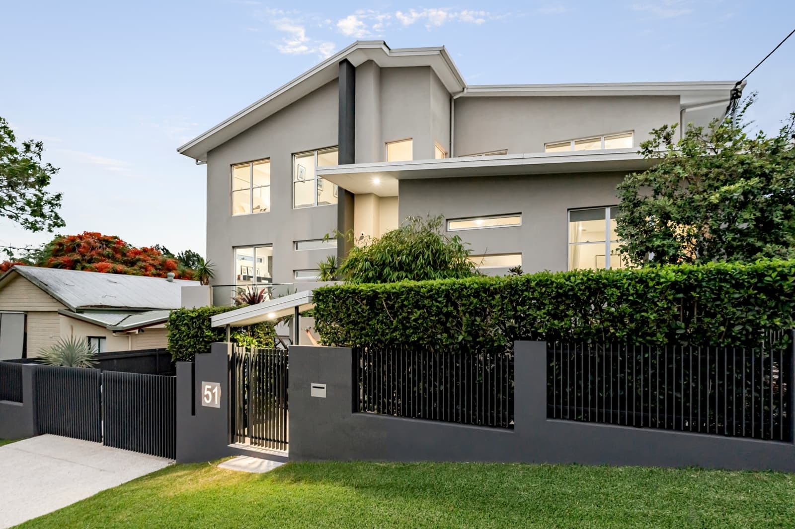 51 Jolimont Street,Sherwood, Sherwood - Image 1