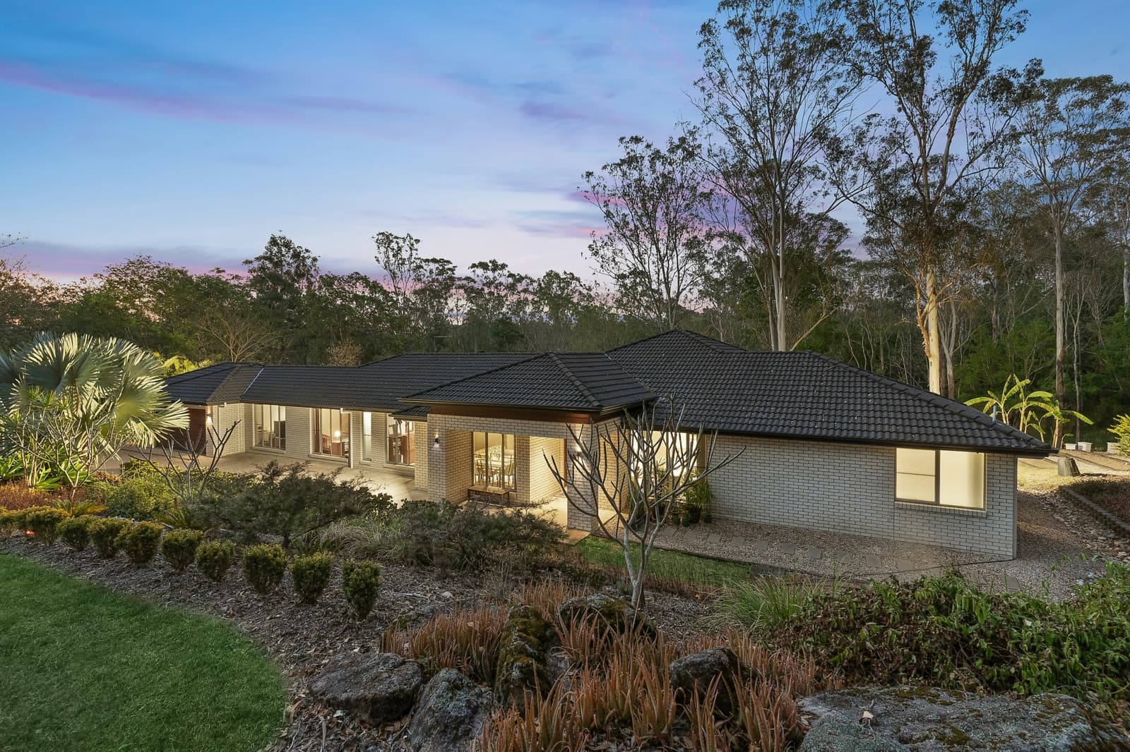 541 Brookfield Road,Kenmore Hills, Kenmore Hills - Thumbnail 3