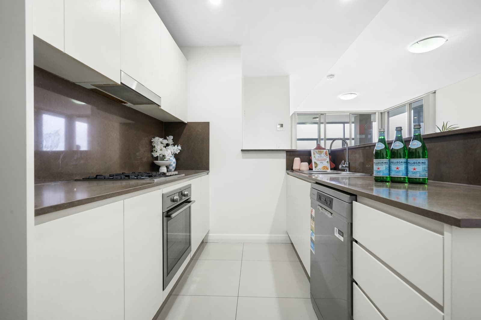 706/6 East Street,Granville, Granville - Thumbnail 4