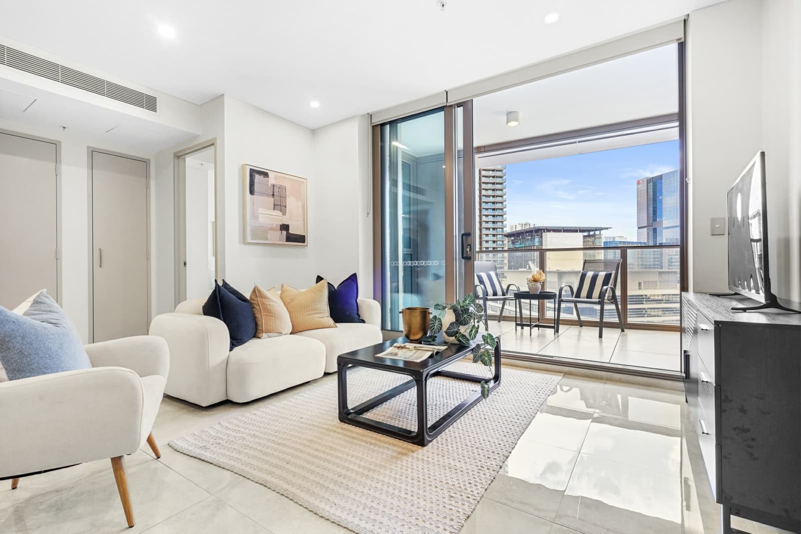 1533/180 George Street,Parramatta, Parramatta - Thumbnail 2