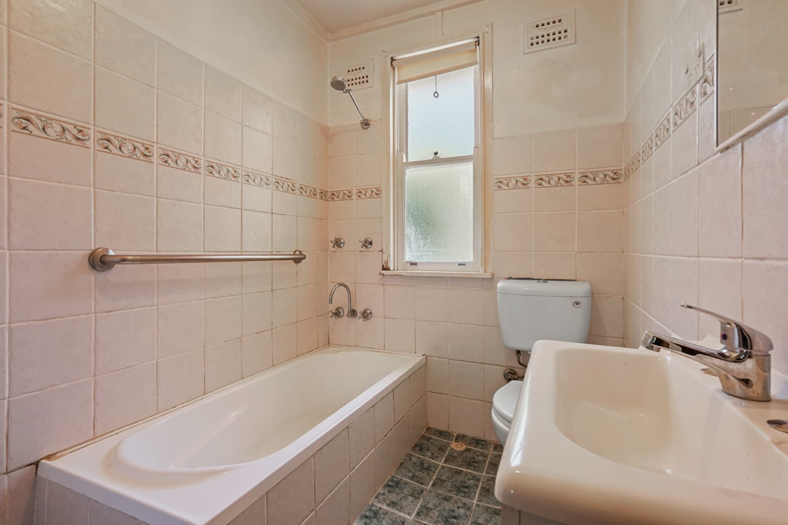 9 Taloma Street,South Penrith, South Penrith - Thumbnail 7