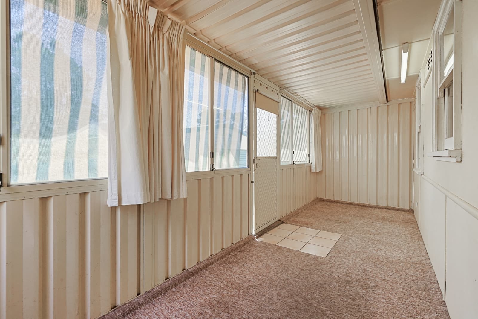 9 Taloma Street,South Penrith, South Penrith - Thumbnail 8