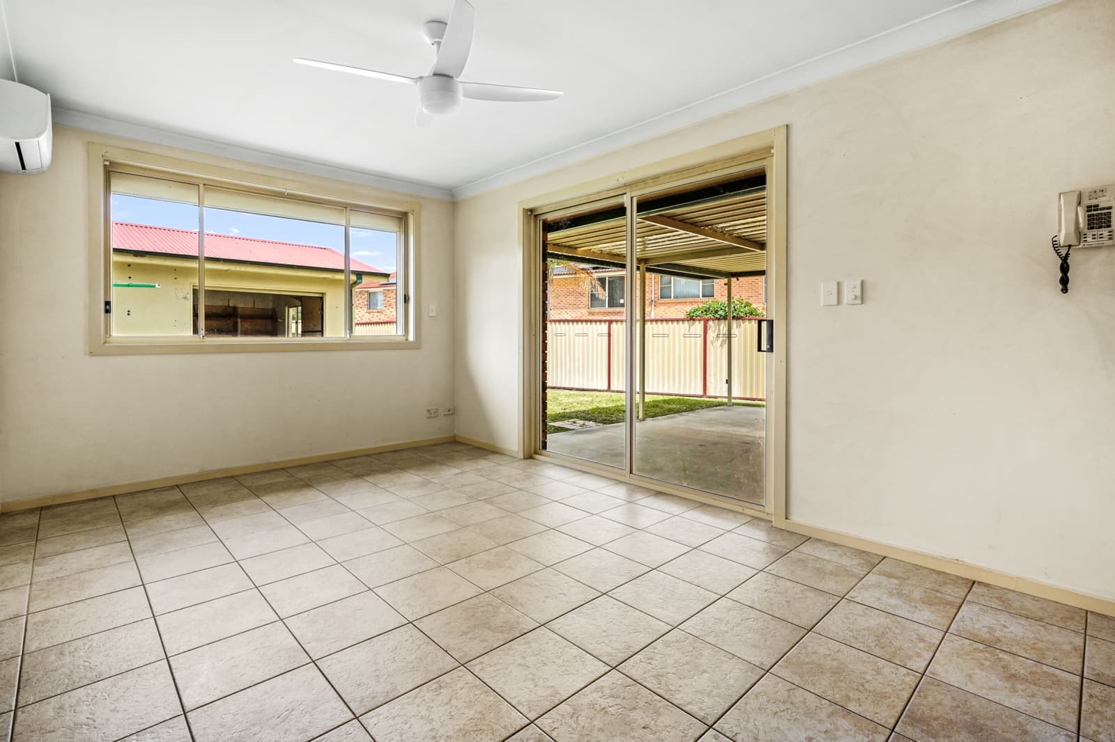 8 Bricketwood Drive,Woodcroft, Woodcroft - Thumbnail 5