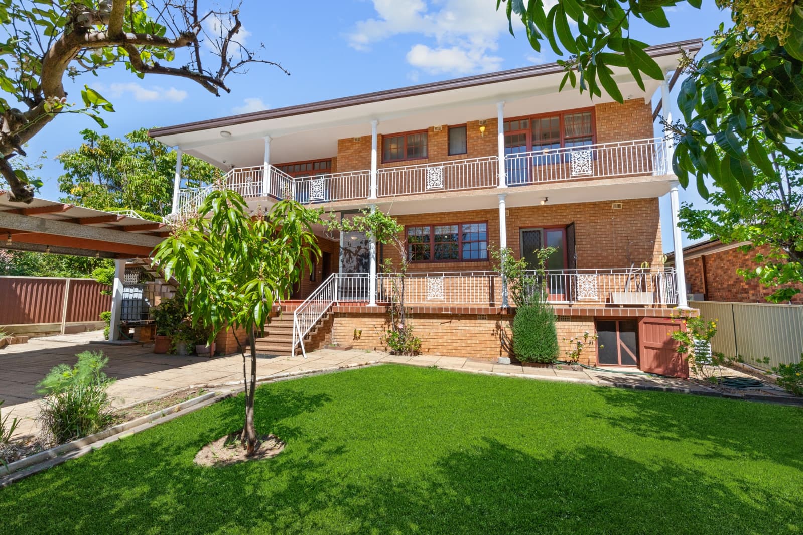 4 Parker Street,Kings Langley, Kings Langley - Image 1