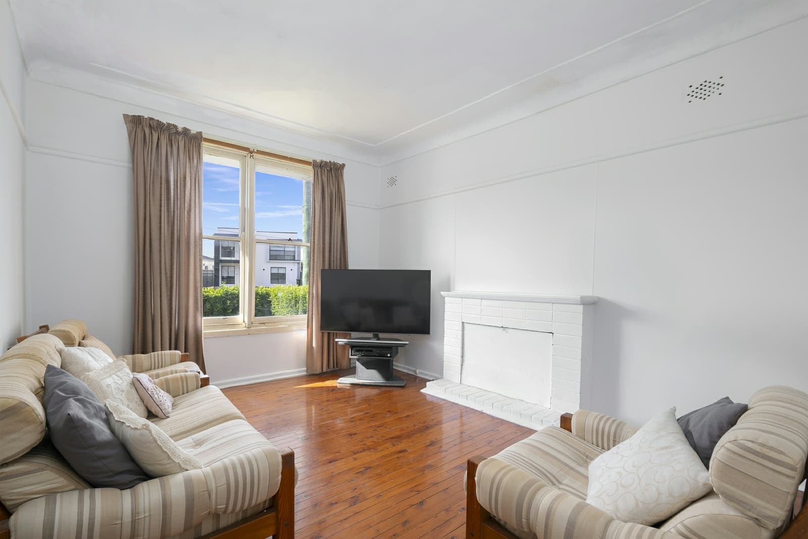 652 Victoria Road,Ermington, Ermington - Thumbnail 2