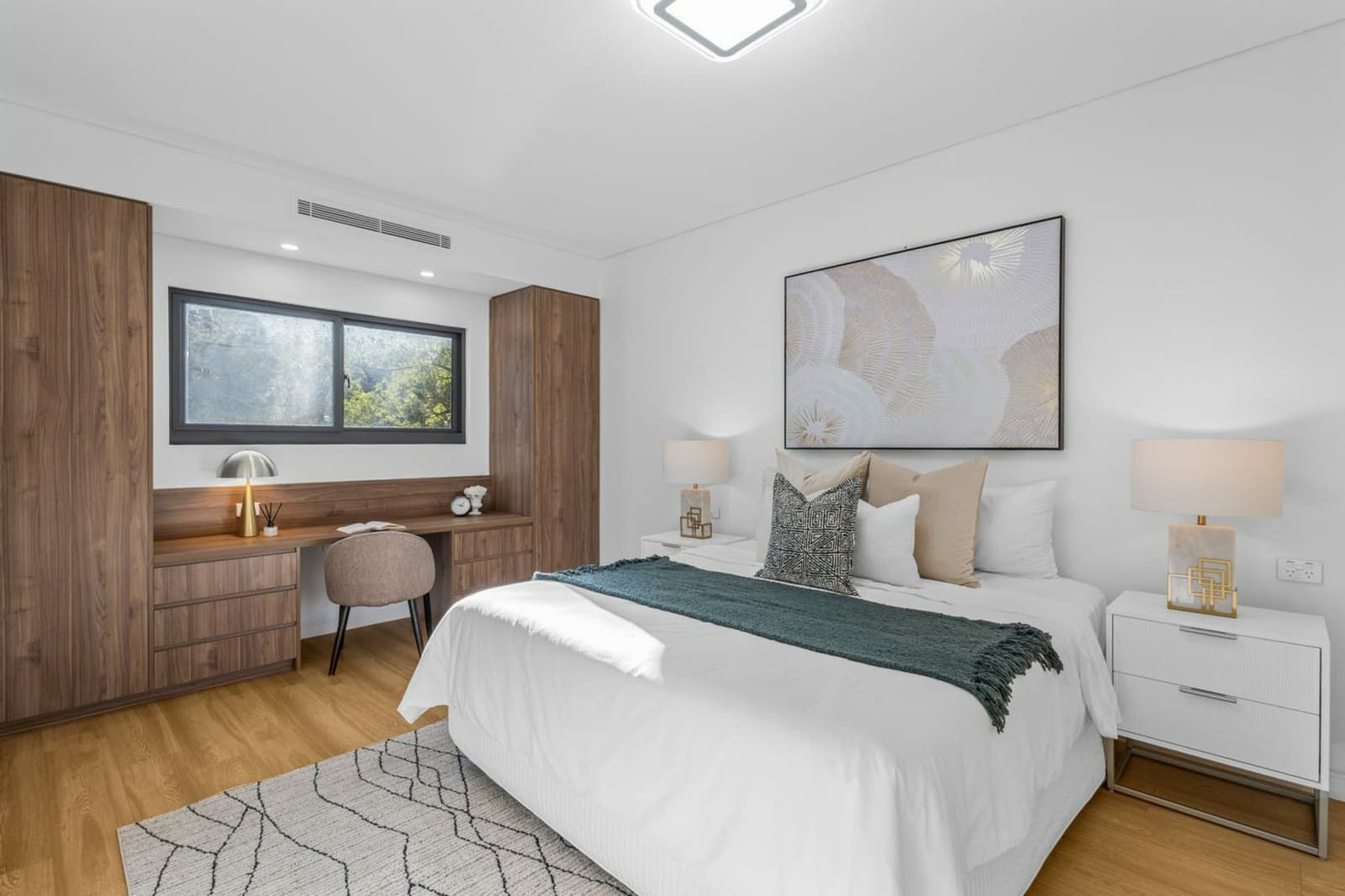 51 Mobbs Lane,Carlingford, Carlingford - Thumbnail 7