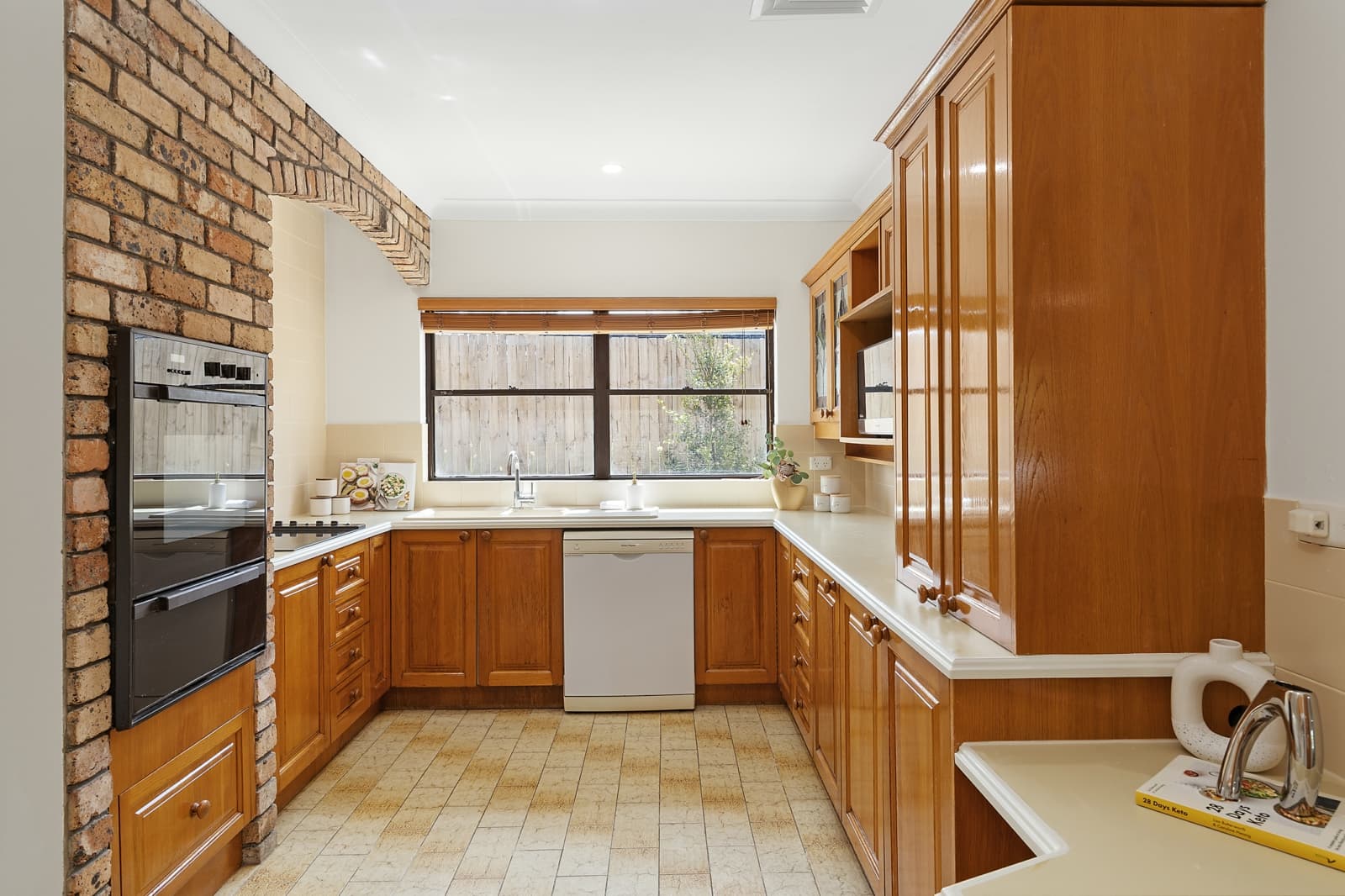 1 Bushlands Avenue,Hornsby Heights, Hornsby Heights - Thumbnail 5
