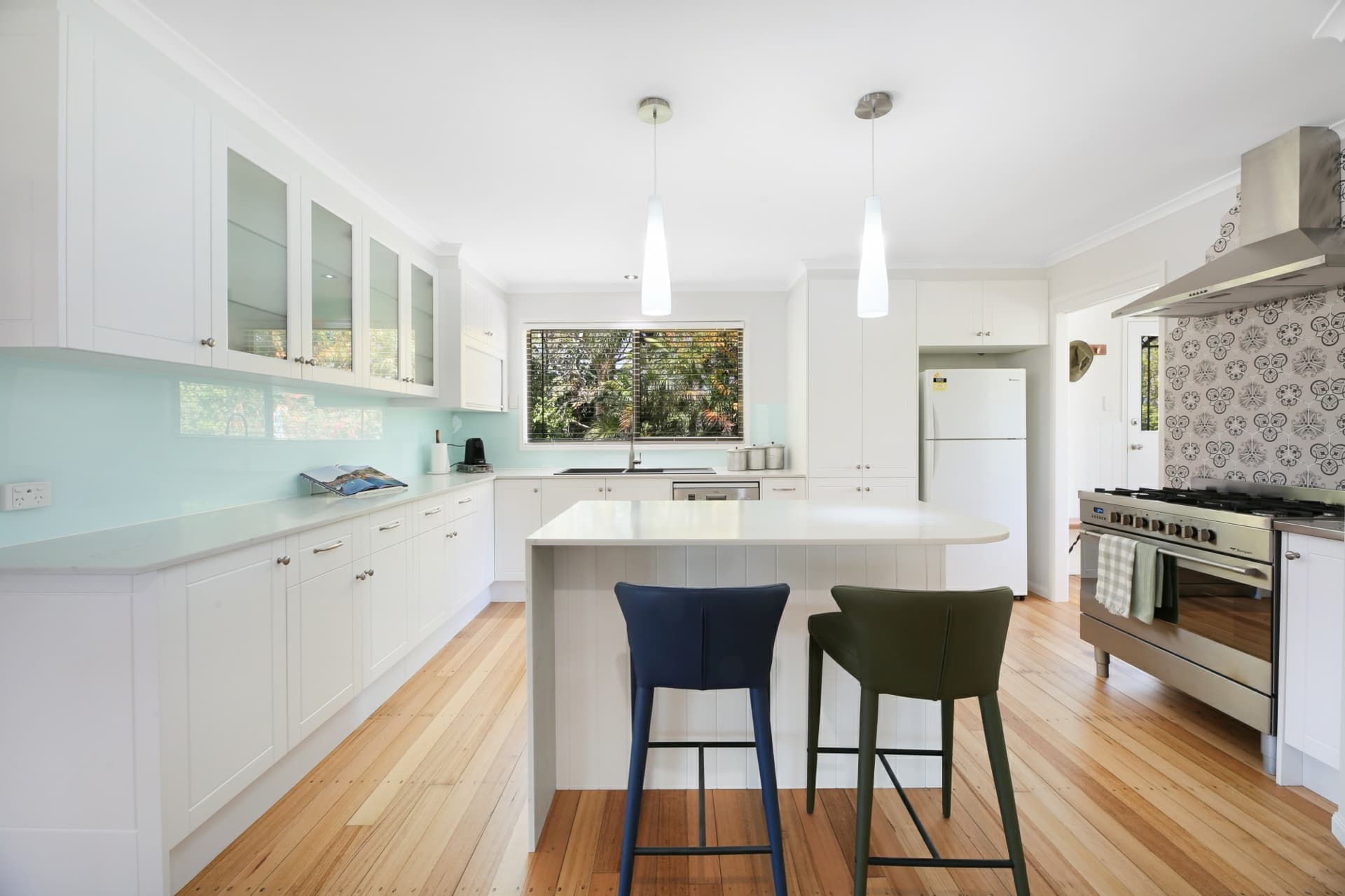 10 Erebus Court, Tamborine Mountain, Tamborine Mountain - Image 1