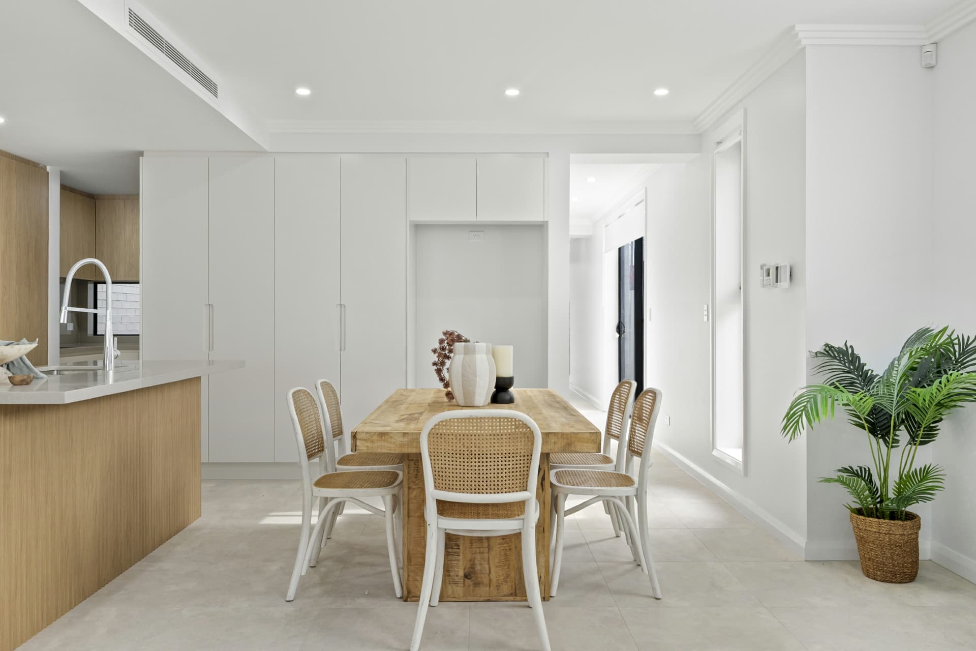 114A Juno Parade, Greenacre, Greenacre - Thumbnail 4