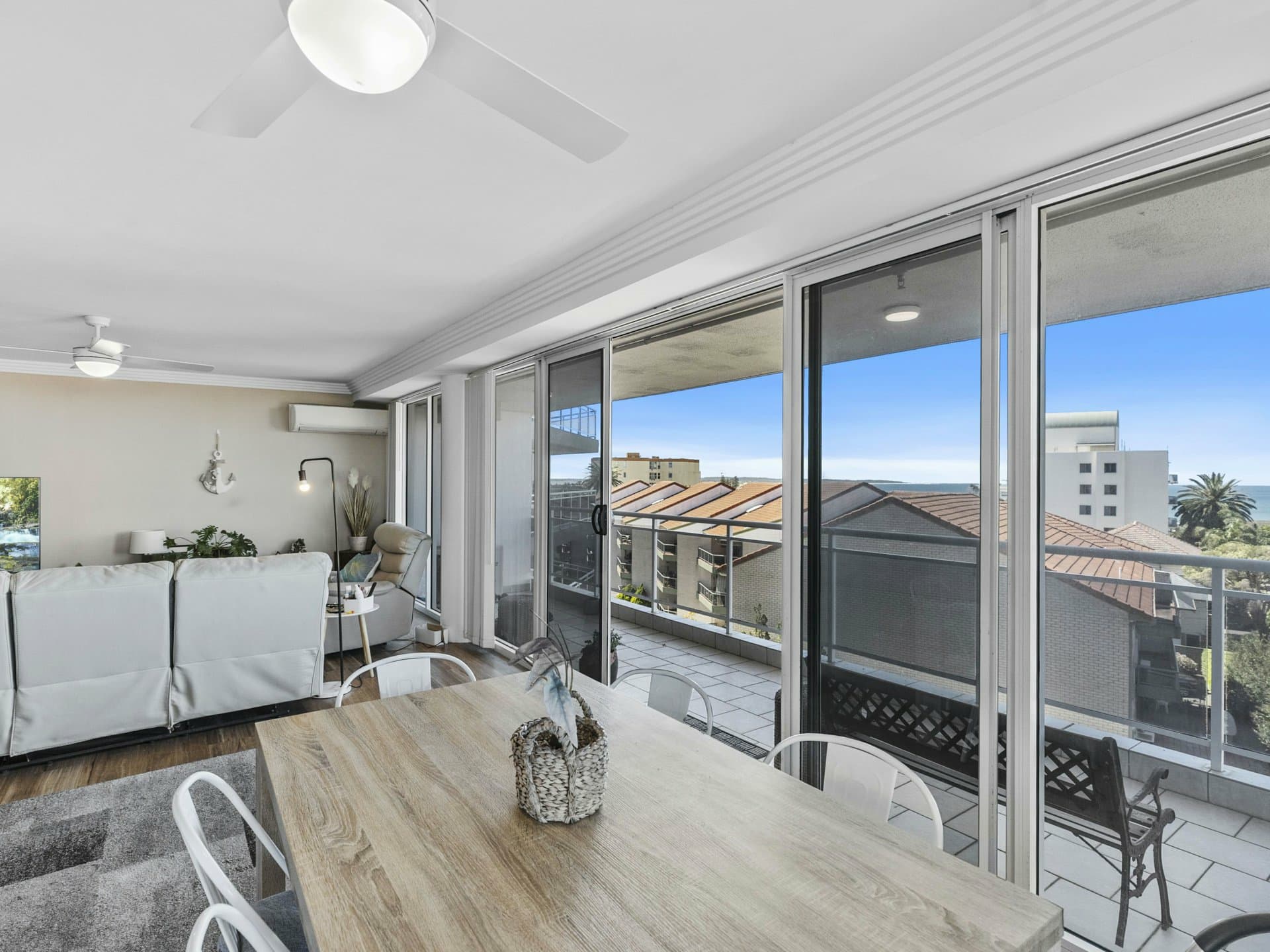304/18 Dening Street, The Entrance, The Entrance - Thumbnail 8