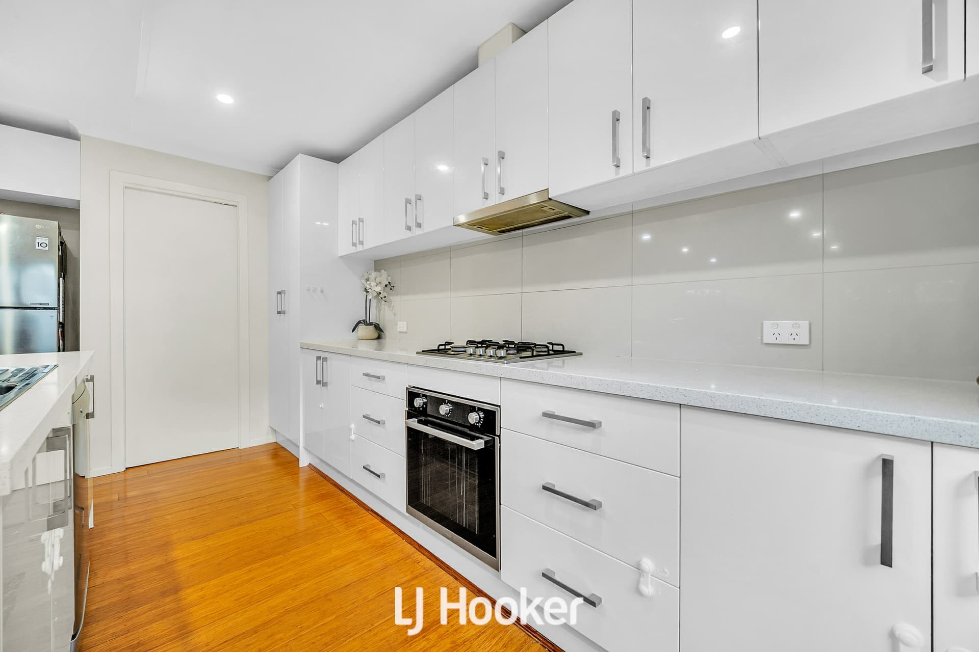 8 Diba Rise, Narre Warren, Narre Warren - Thumbnail 6