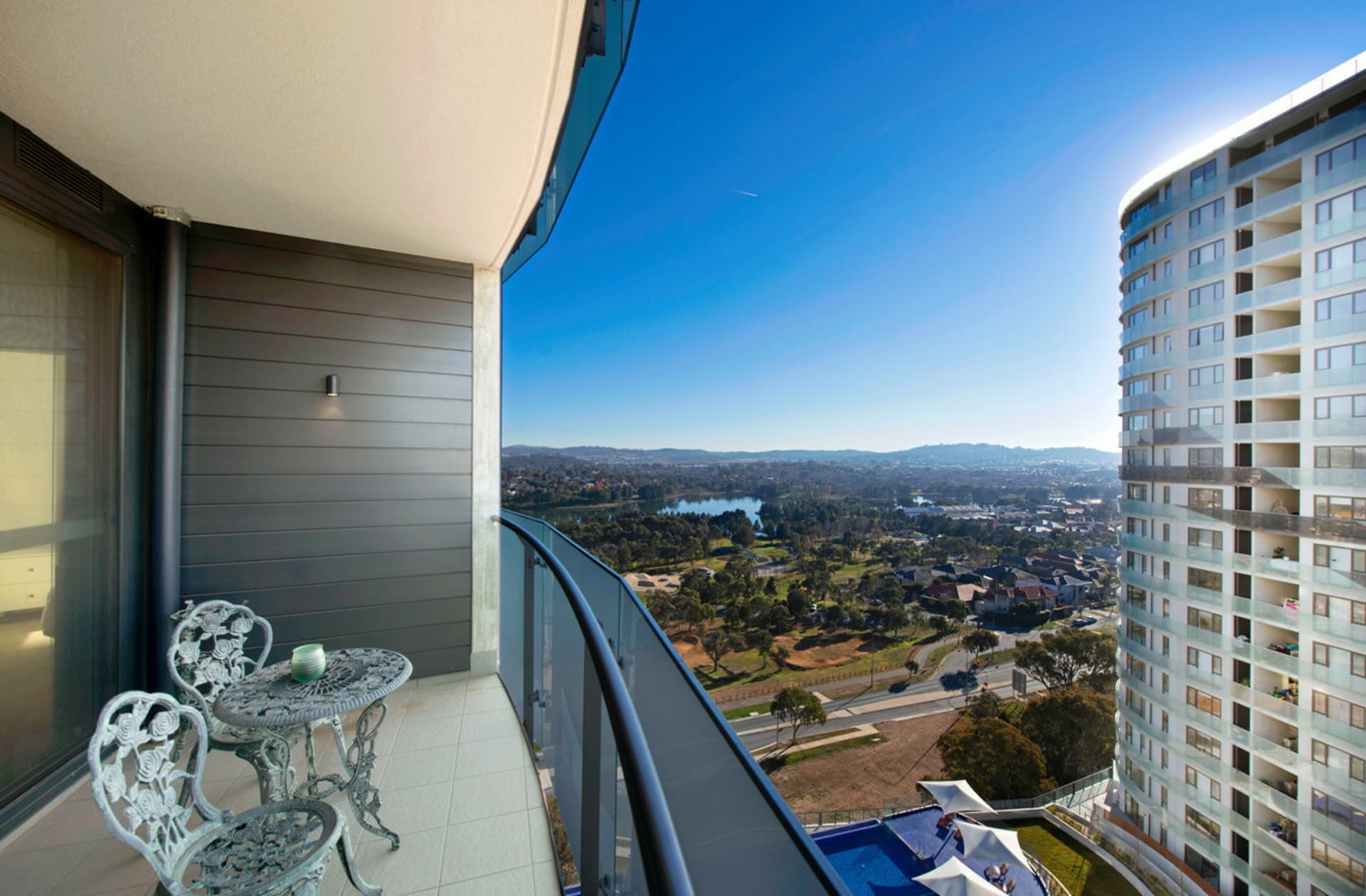 182/1 Anthony Rolfe Avenue, Gungahlin, Gungahlin - Thumbnail 2
