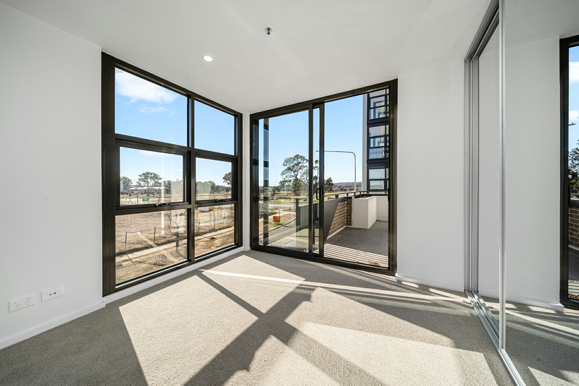 109/70 Efkarpidis Street, Gungahlin, Gungahlin - Thumbnail 5