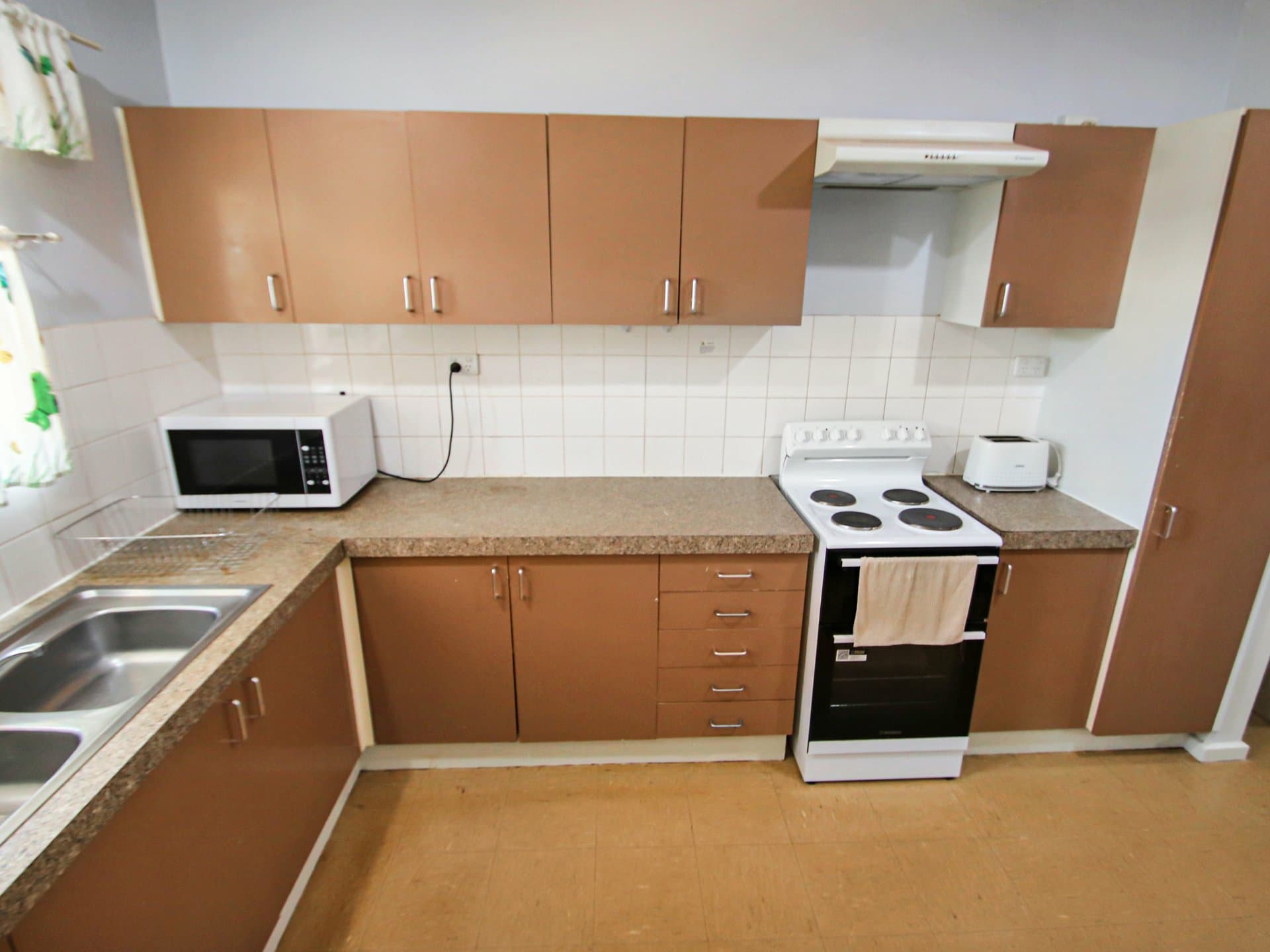 43 Martin Terrace, Katherine, Katherine - Thumbnail 3
