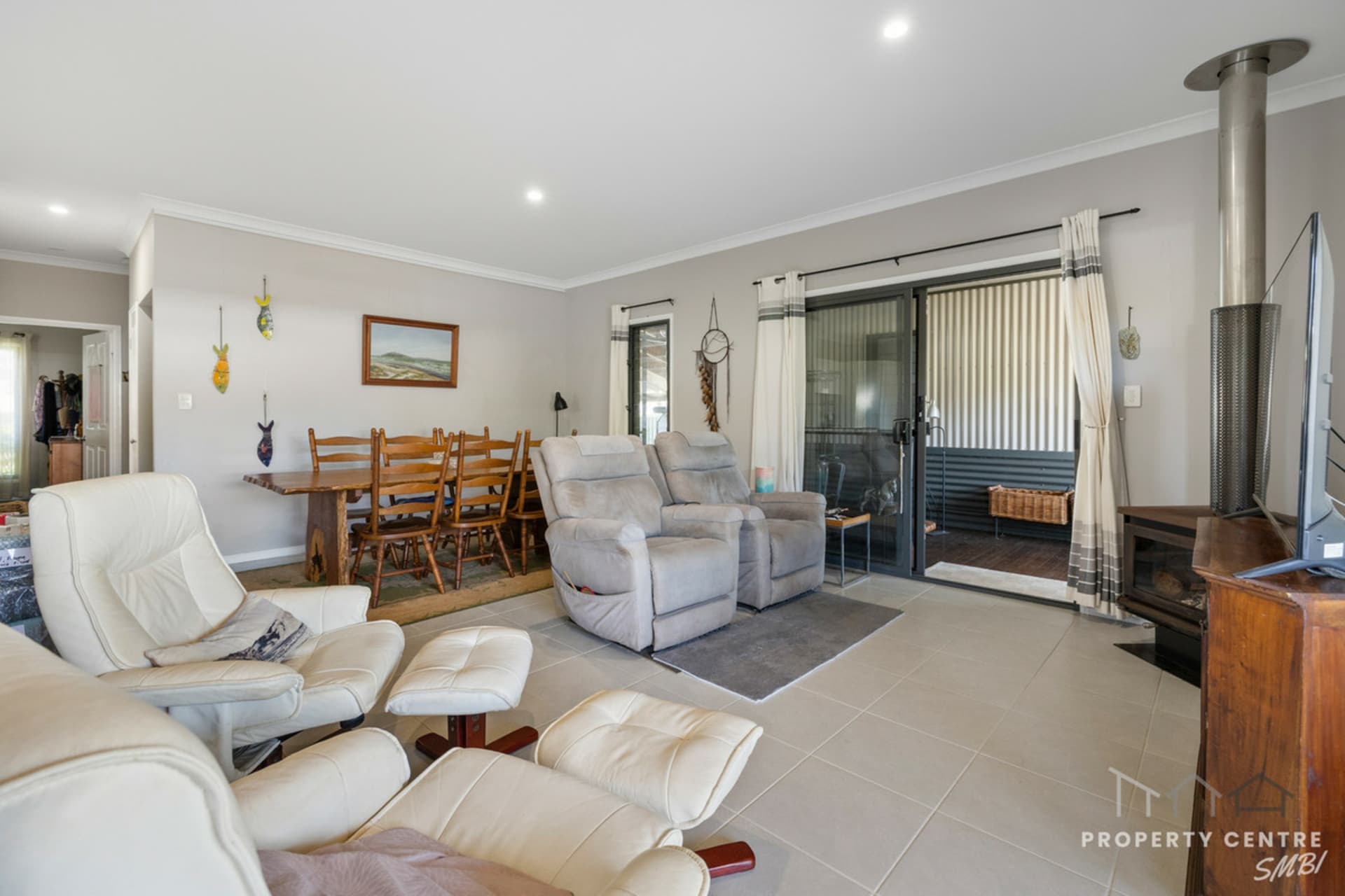 15 Banksia Street, Russell Island, Russell Island - Thumbnail 8