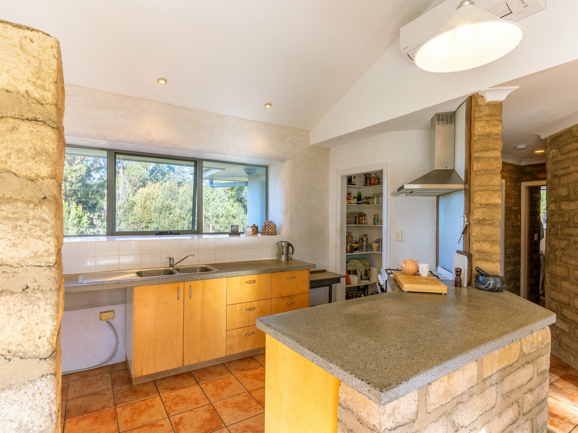 25 Reedy Road, Beaumaris, Beaumaris - Thumbnail 4