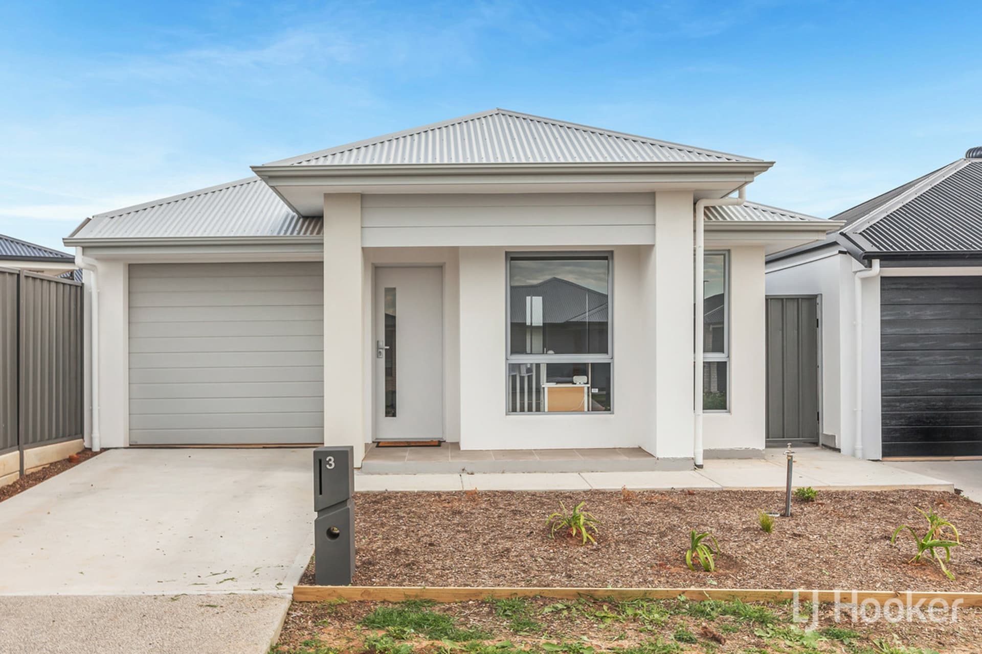 3 Maiolo Crescent, Blakeview, Blakeview - Thumbnail 2