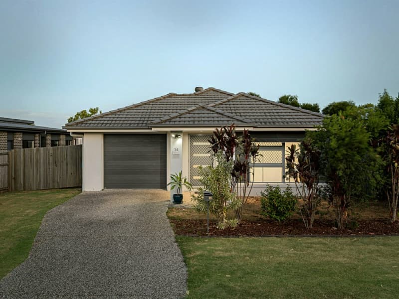 11 Marla Street, Robertson, Robertson - Image 1