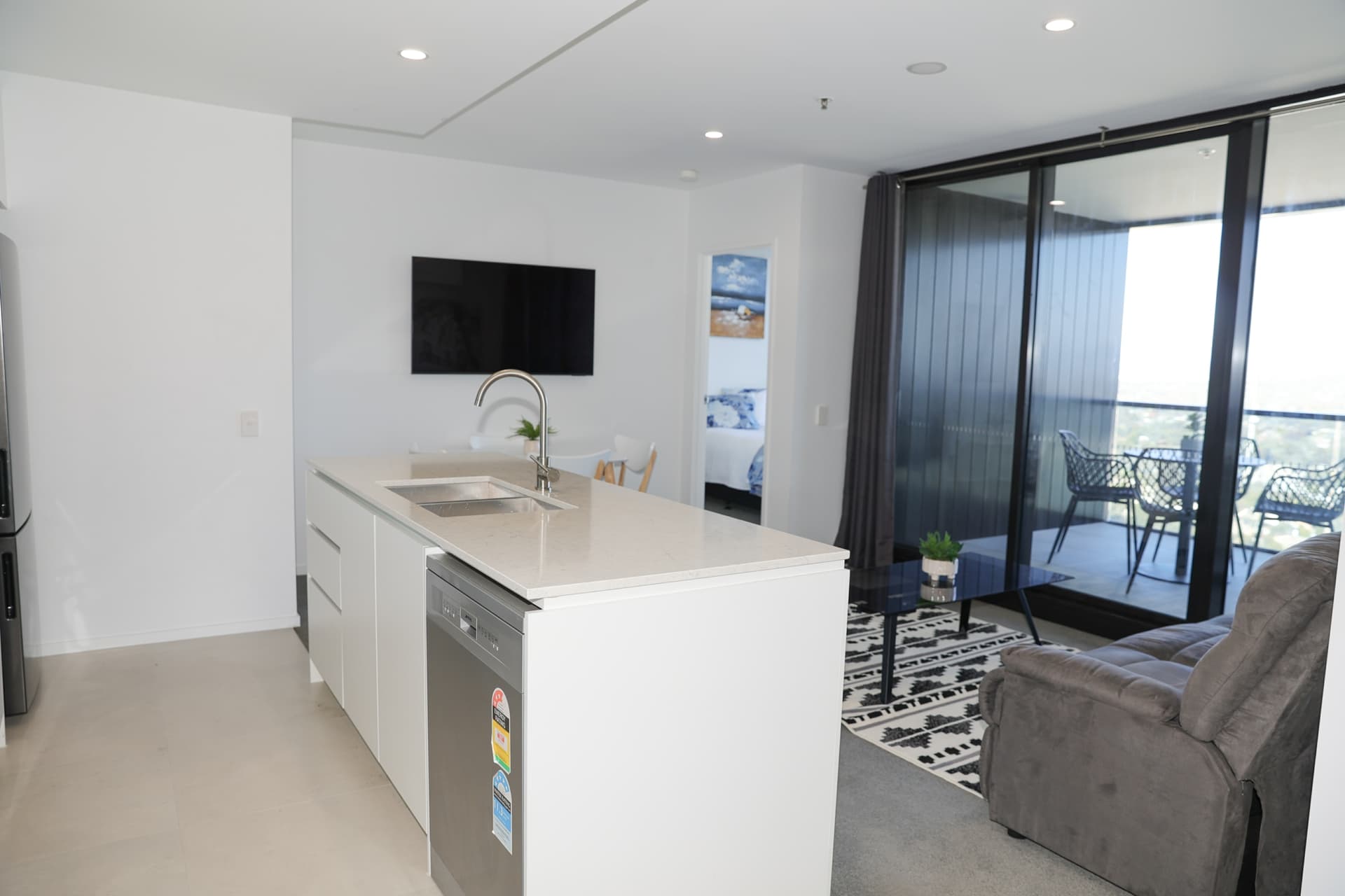 2705/1 Grazier Lane, Belconnen, Belconnen - Thumbnail 5