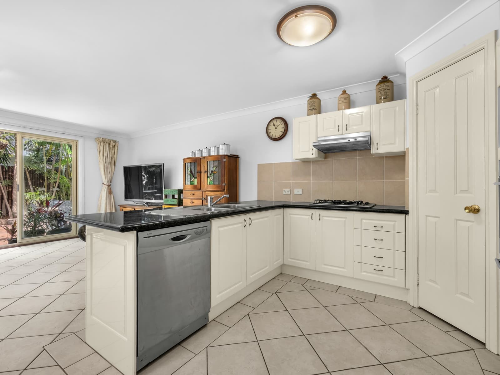 15 Universal Street,Eastlakes, Eastlakes - Thumbnail 4