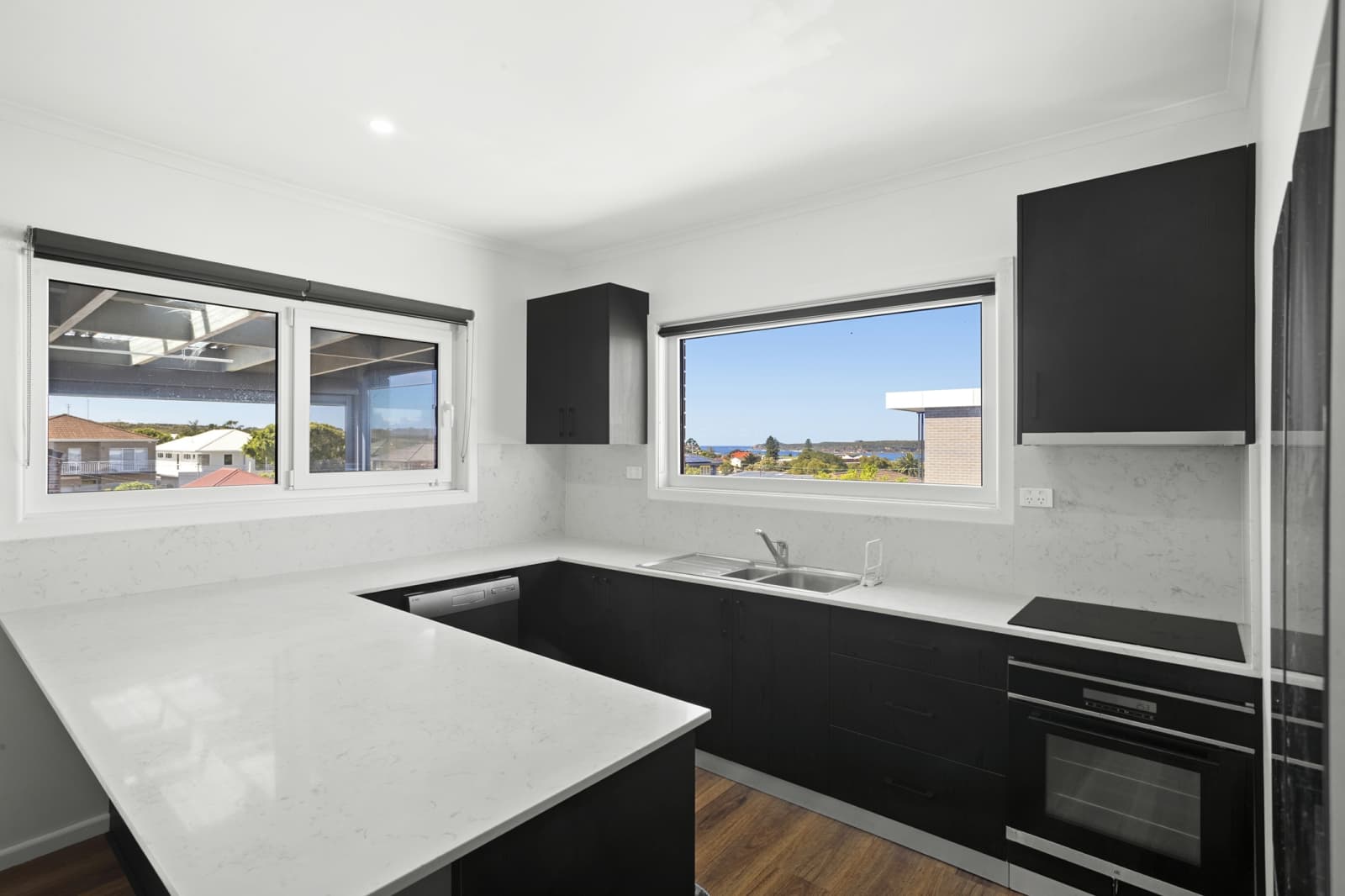 11 & 11A Oorana Avenue,Phillip Bay, Phillip Bay - Thumbnail 5
