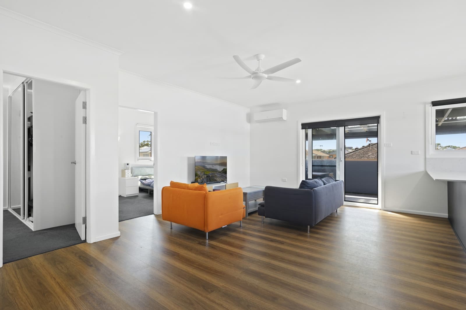 11 & 11A Oorana Avenue,Phillip Bay, Phillip Bay - Thumbnail 6