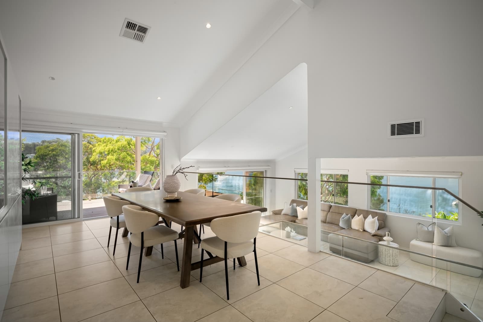 13 Yellambie Street,Yowie Bay, Yowie Bay - Thumbnail 6