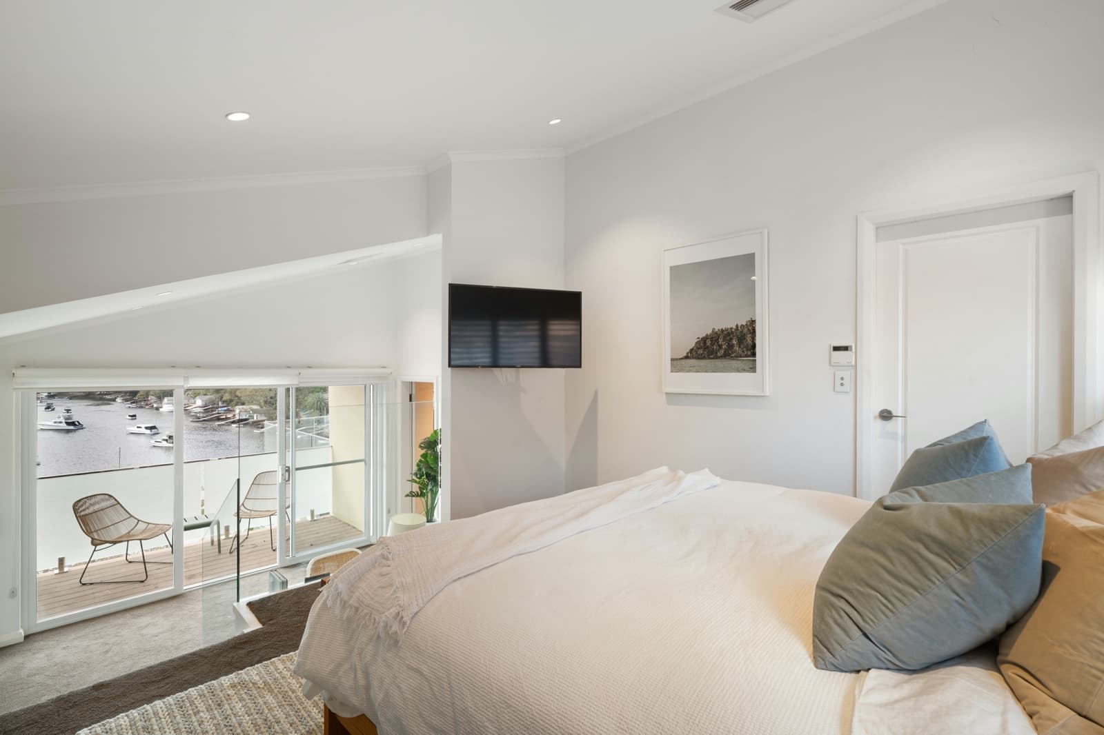 13 Yellambie Street,Yowie Bay, Yowie Bay - Thumbnail 7