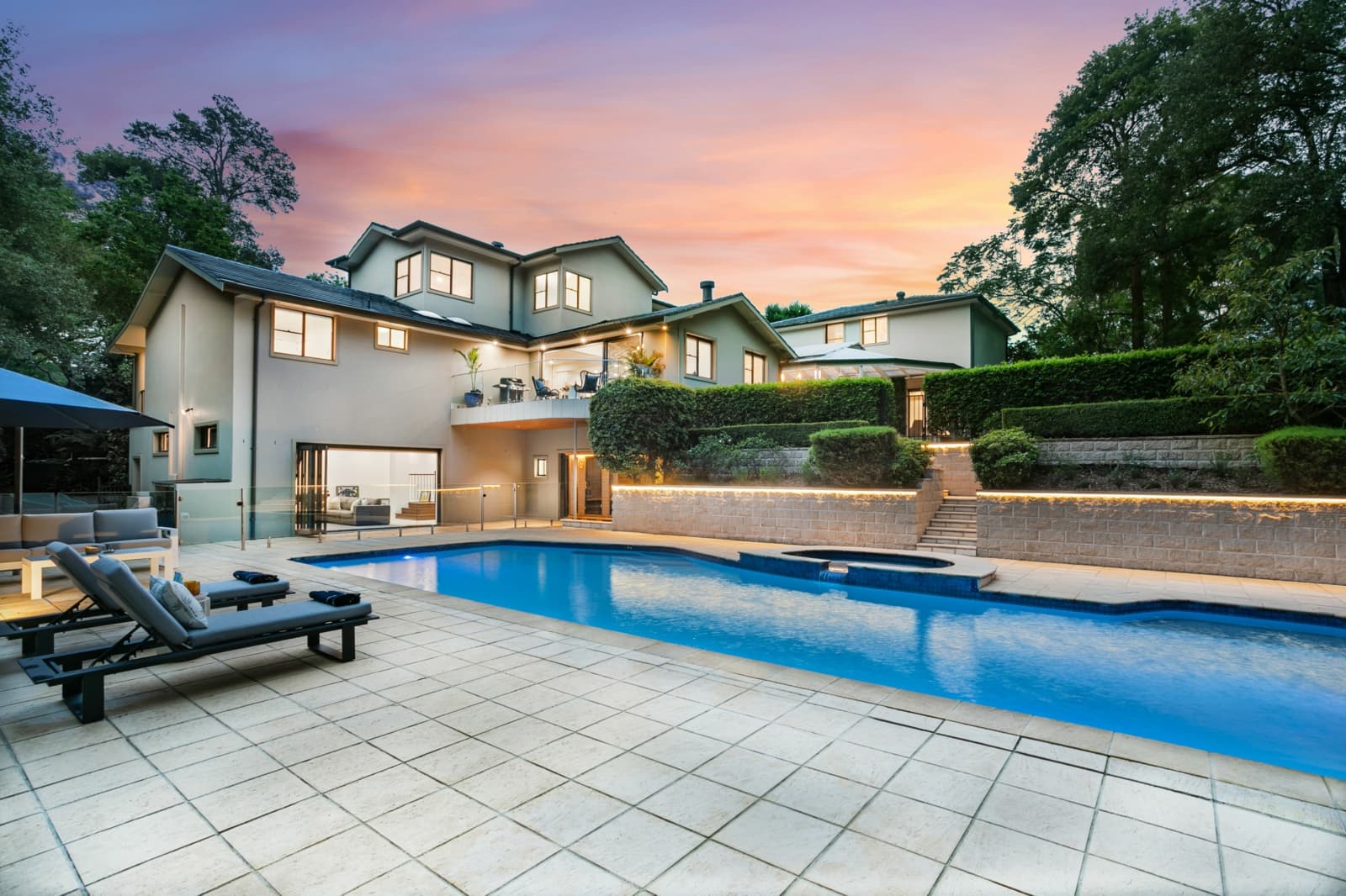 4 Nanette Place,Castle Hill, Castle Hill - Thumbnail 2