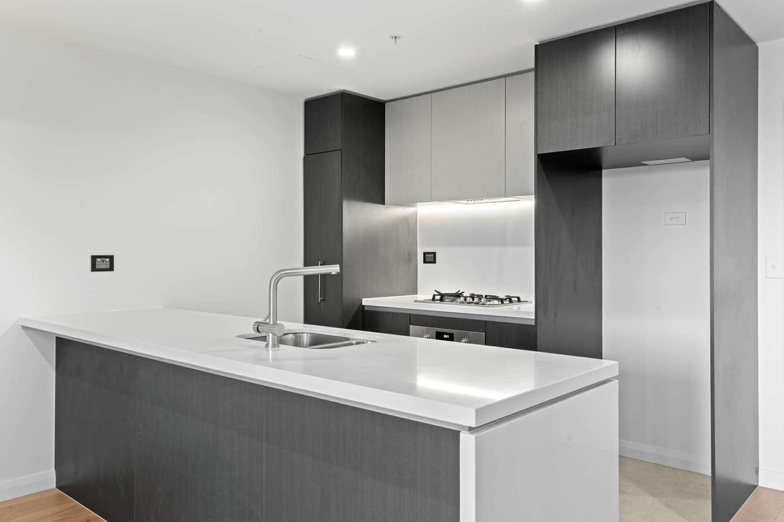 225/1F Themeda Avenue,Tallawong, Tallawong - Thumbnail 2
