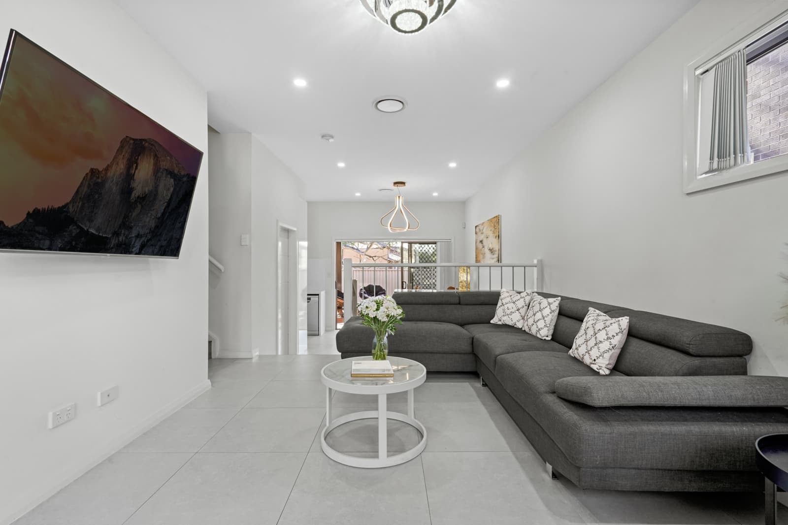 26 Fitzmaurice Glade,Quakers Hill, Quakers Hill - Thumbnail 2