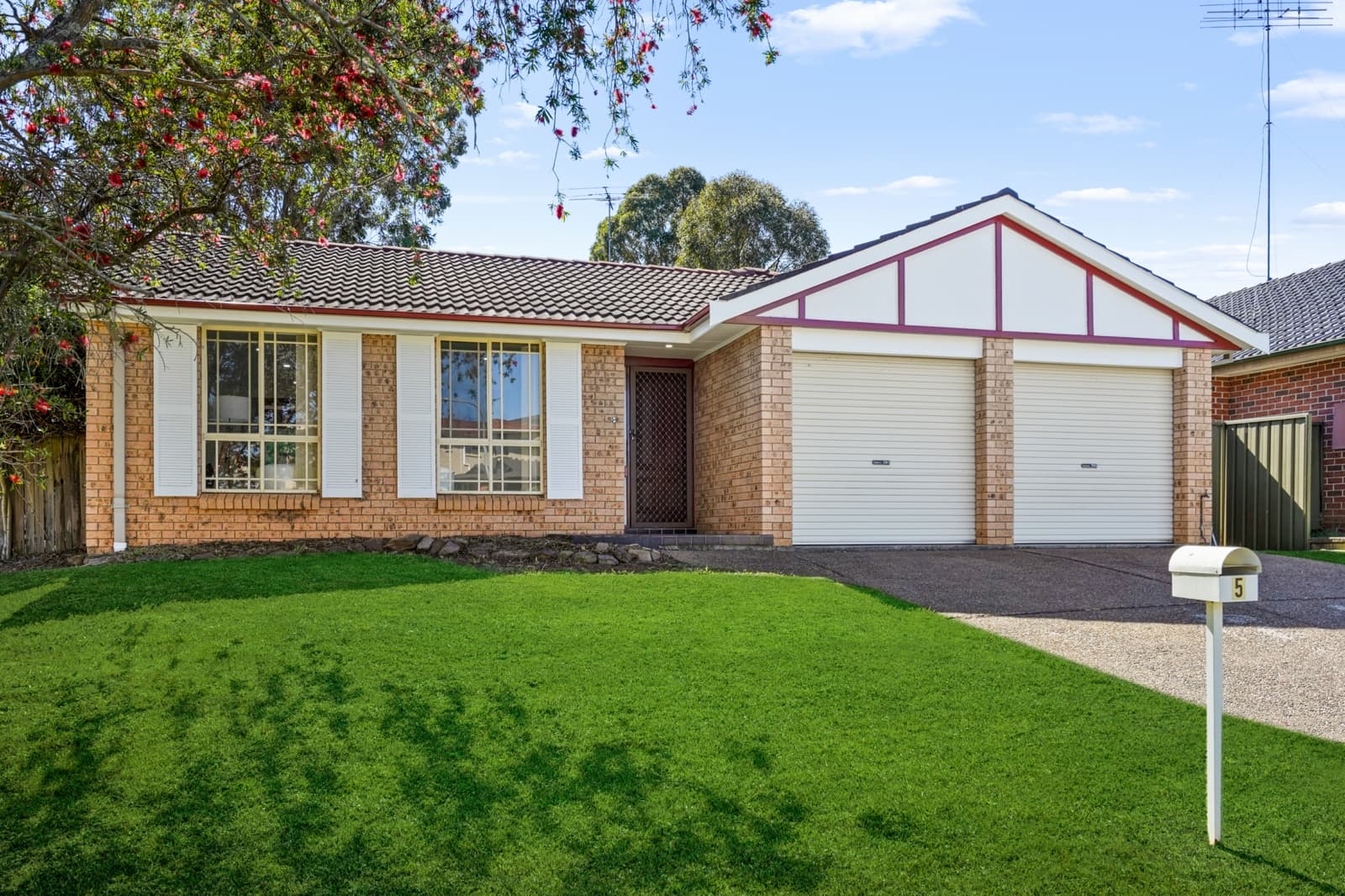 5 Bursaria Crescent,Glenmore Park, Glenmore Park - Image 1