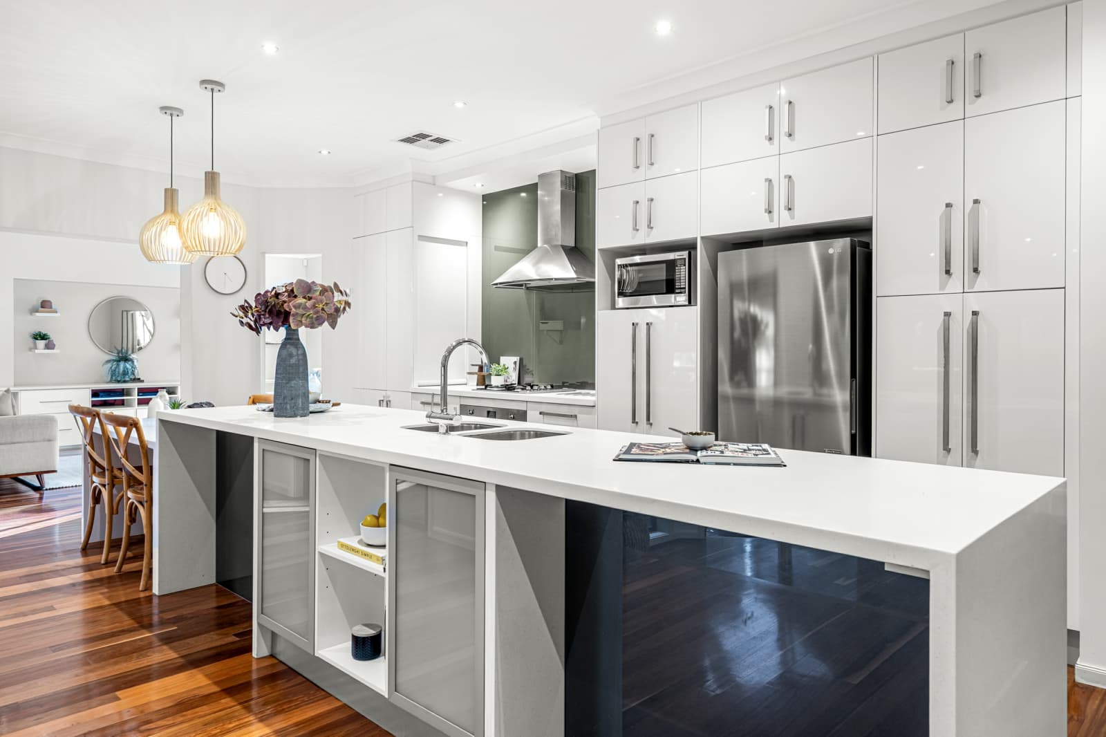 13 Dennison Close,Rouse Hill, Rouse Hill - Thumbnail 2