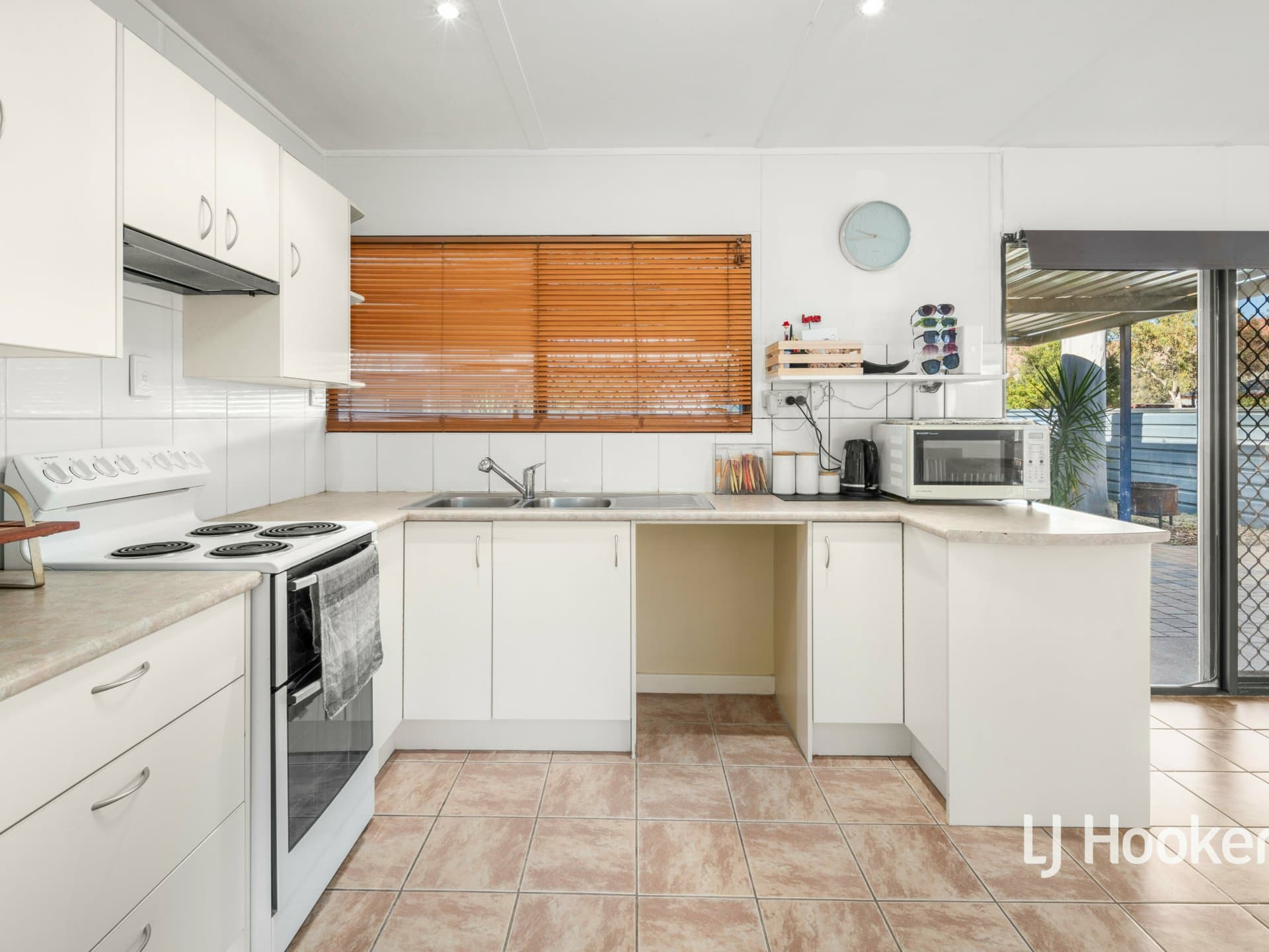 28 Engoordina Drive, Larapinta, Larapinta - Thumbnail 3